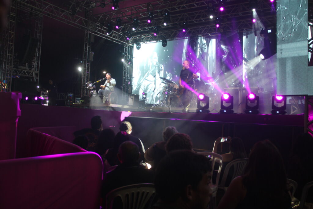 Três Lagoas recebe pela primeira vez os 'Paralamas do Sucesso' em show histórico no folclore Três Lagoas recebe pela primeira vez os 'Paralamas do Sucesso' em show histórico no folclore