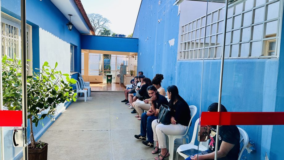 Ação de atualização do Cadastro Único regulariza dezenas de famílias no CRAS Interlagos