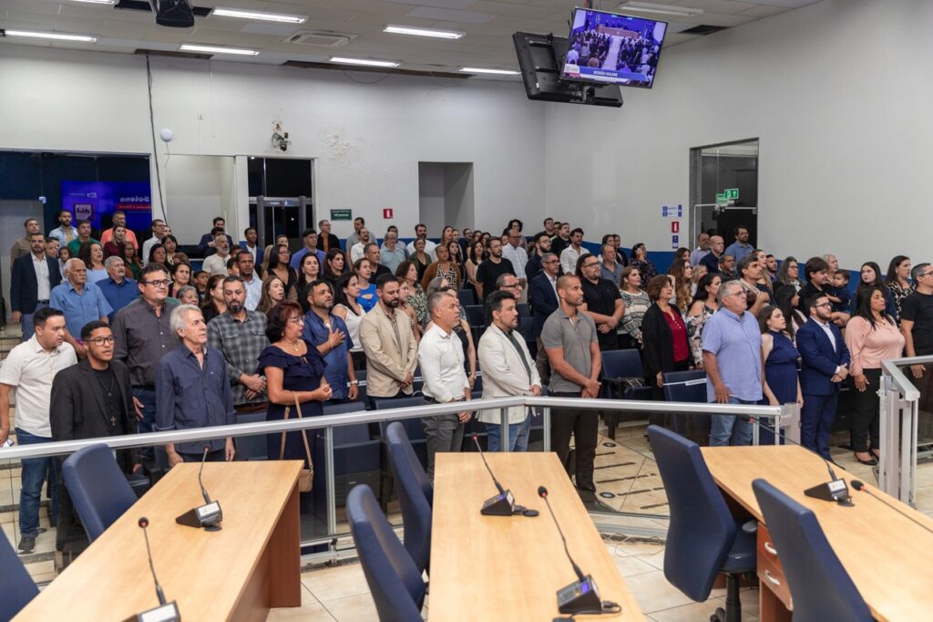 Câmara promove solenidade para entrega de títulos de cidadão e moções