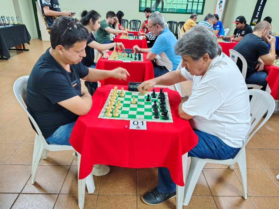 Três Lagoas conquista títulos no 1º Torneio Open Capablanca de xadrez em Campo Grande