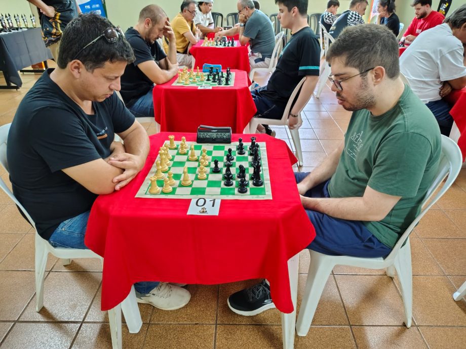 Três Lagoas conquista títulos no 1º Torneio Open Capablanca de xadrez em Campo Grande