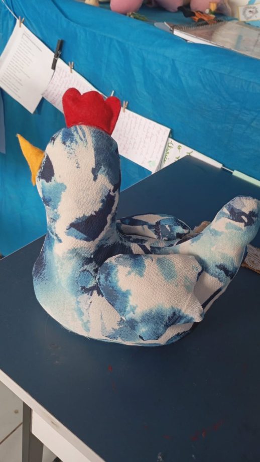 Usuários da Rede de Atenção Psicossocial expõem artesanatos na 35ª Festa do Folclore em Três Lagoas