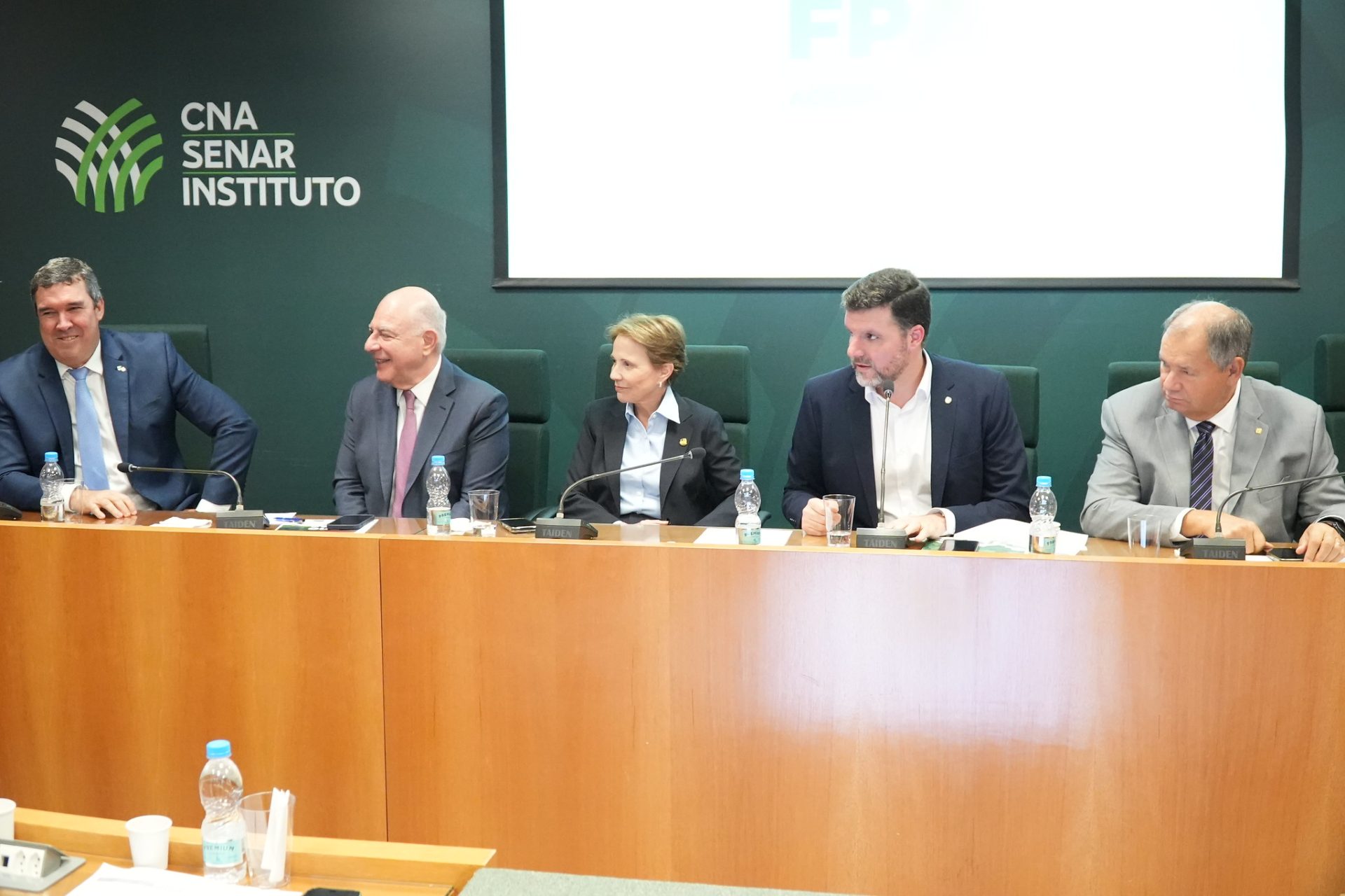 Reunião FPA: Governo de MS destaca Lei do Pantanal e política de apoio à produção no campo