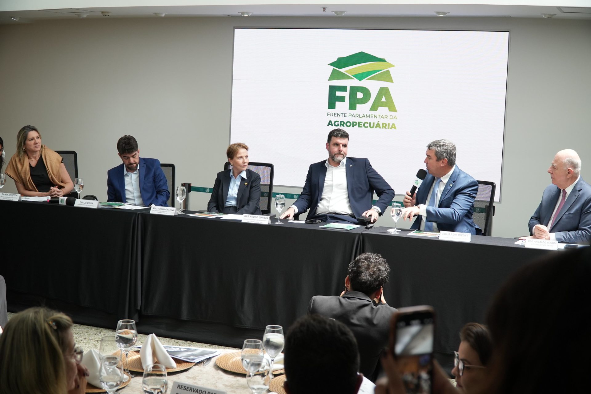 Reunião FPA: Governo de MS destaca Lei do Pantanal e política de apoio à produção no campo