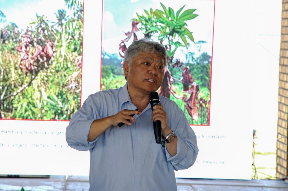 1ª Semana da Agricultura Familiar rende R$ 15 mil em vendas e grande participação popular 1ª Semana da Agricultura Familiar rende R$ 15 mil em vendas e grande participação popular