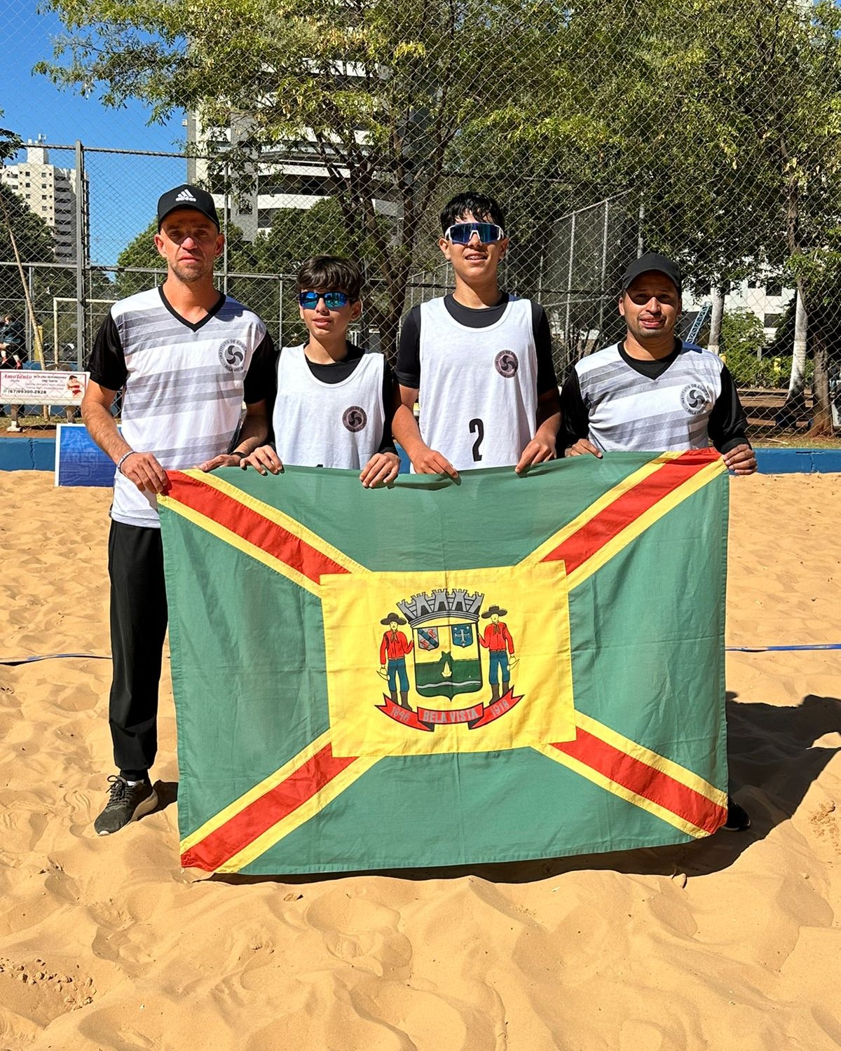 Últimas finais dos Jogos Escolares de MS coroam campeões no basquete, handebol e vôlei de praia