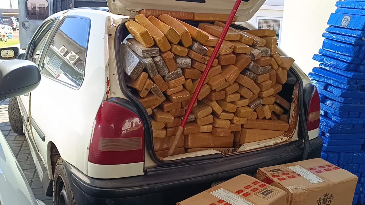 Polícia Civil prende quatro por tráfico de drogas e apreende mais de 2 toneladas em Ponta Porã Polícia Civil prende quatro por tráfico de drogas e apreende mais de 2 toneladas em Ponta Porã