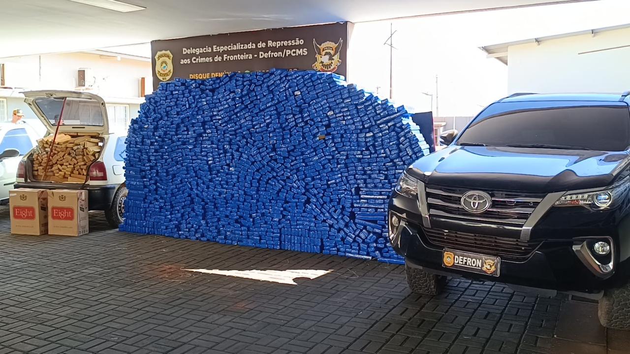 Polícia Civil prende quatro por tráfico de drogas e apreende mais de 2 toneladas em Ponta Porã Polícia Civil prende quatro por tráfico de drogas e apreende mais de 2 toneladas em Ponta Porã