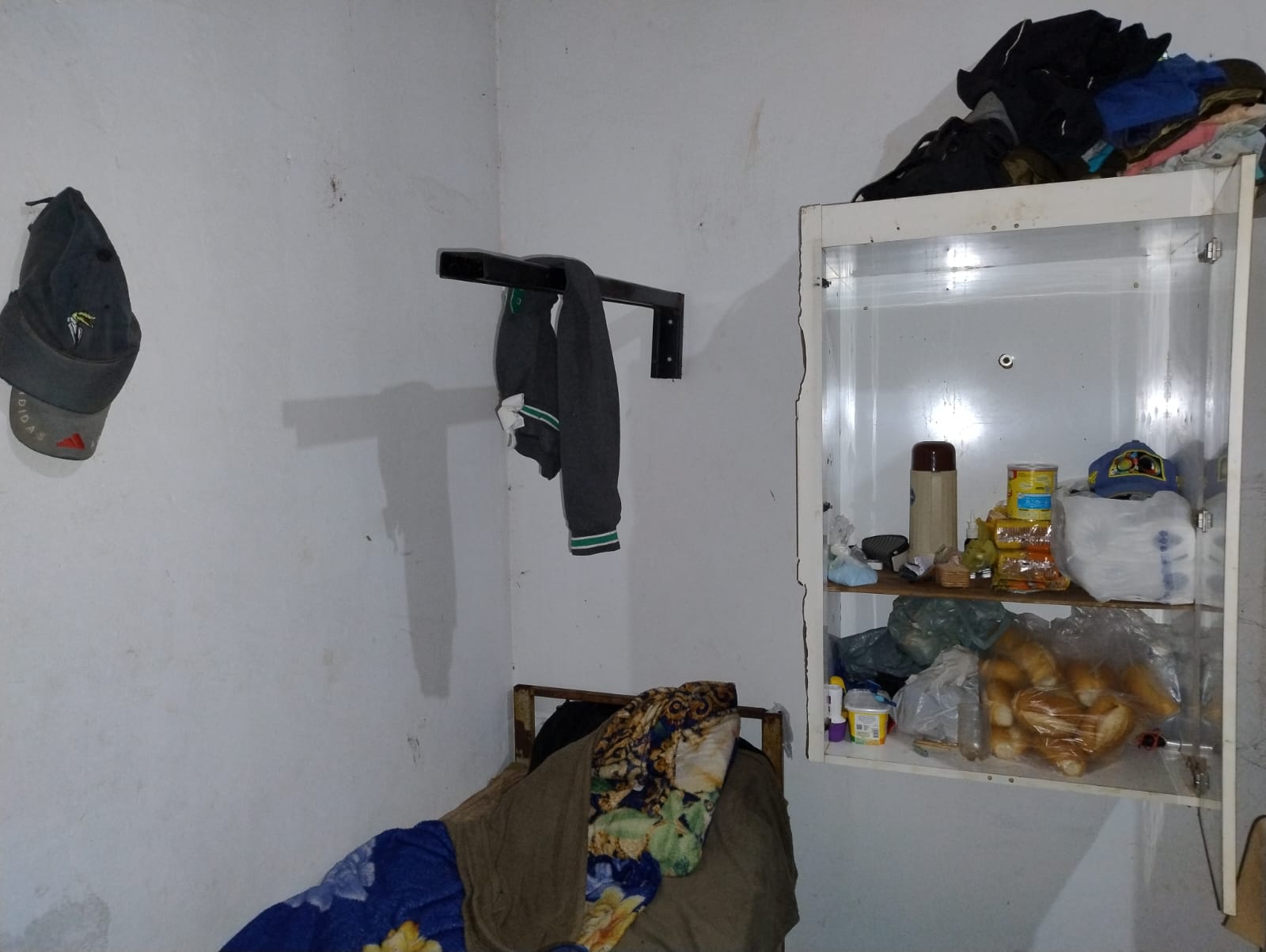Polícia Civil resgata trabalhadores em condições análogas à escravidão, em Brasilândia, e prende dois suspeitos