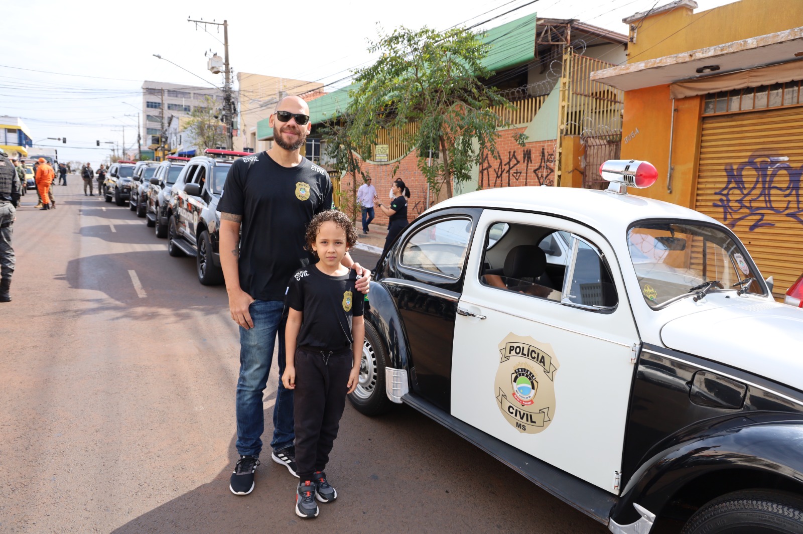 Polícia Civil participa do desfile em comemoração ao aniversário de 126 anos de Campo Grande Polícia Civil participa do desfile em comemoração ao aniversário de 126 anos de Campo Grande