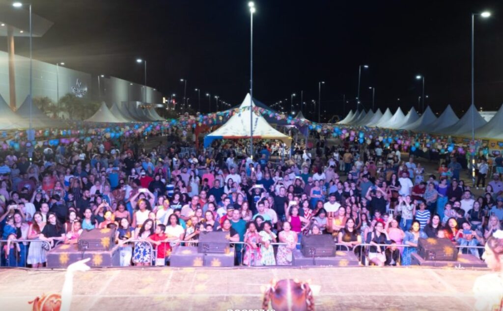 Três Lagoas vira vitrine cultural em MS e atrai multidões com shows gratuitos Três Lagoas vira vitrine cultural em MS e atrai multidões com shows gratuitos