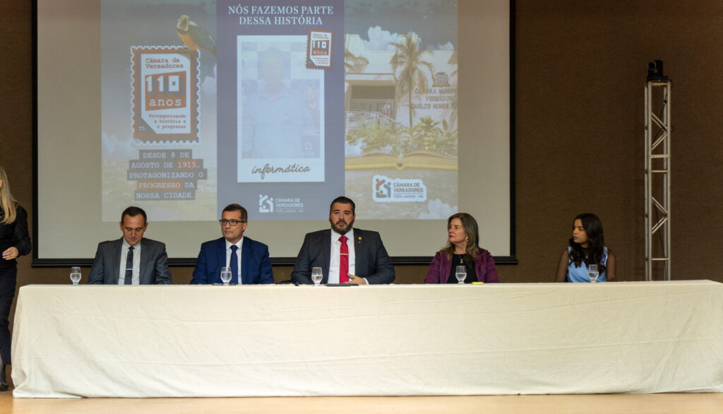 Uma noite para a história: Câmara Municipal celebra 110 anos com homenagens marcadas por emoção e reconhecimento