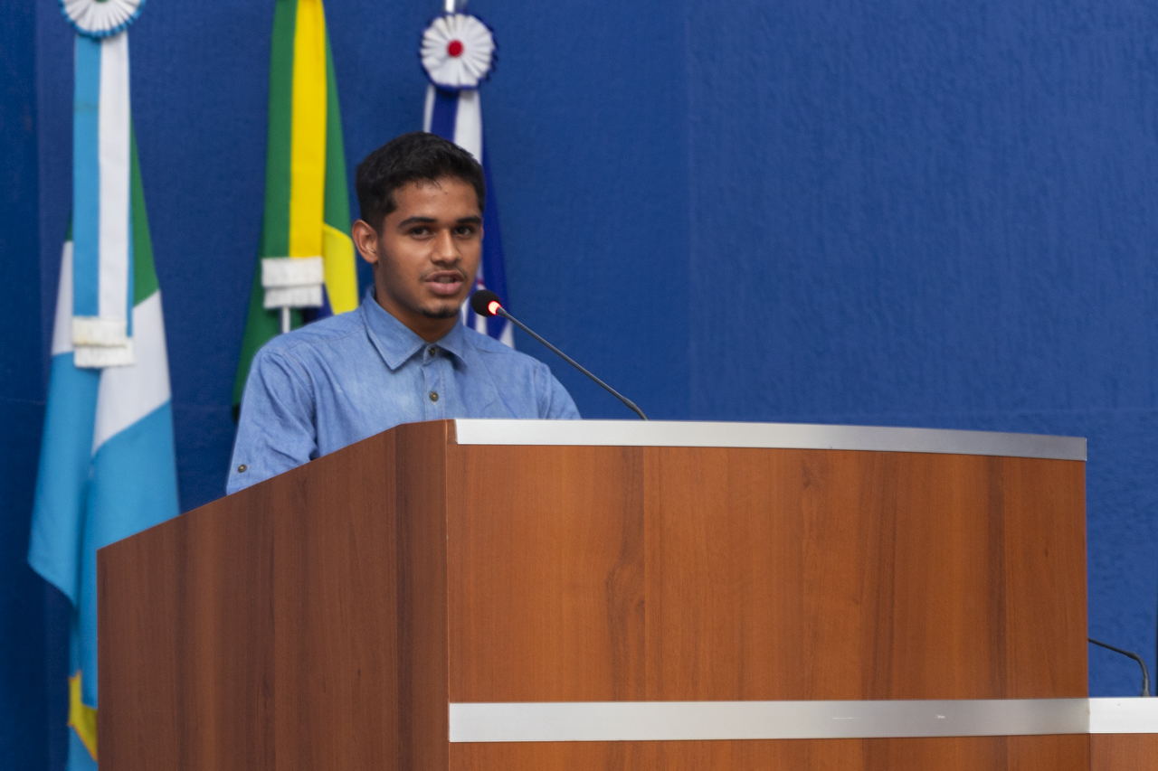 Jovens vereadores apresentam projetos de lei visando diagnóstico tardio do autismo e combate ao cyberbullying Jovens vereadores apresentam projetos de lei visando diagnóstico tardio do autismo e combate ao cyberbullying