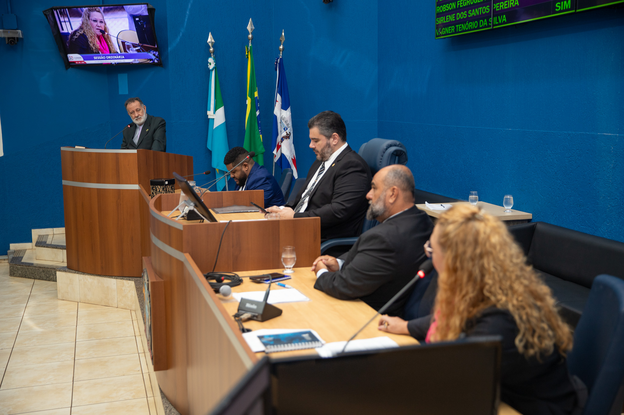Câmara aprova PL para divulgação da lista de espera na saúde e define homenageados nos 110 anos Câmara aprova PL para divulgação da lista de espera na saúde e define homenageados nos 110 anos