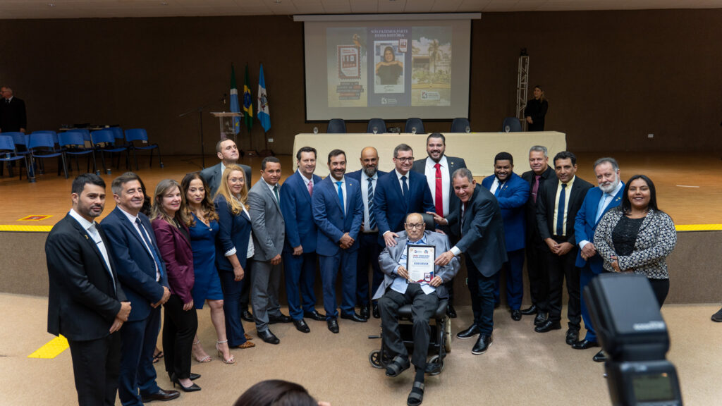 Uma noite para a história: Câmara Municipal celebra 110 anos com homenagens marcadas por emoção e reconhecimento