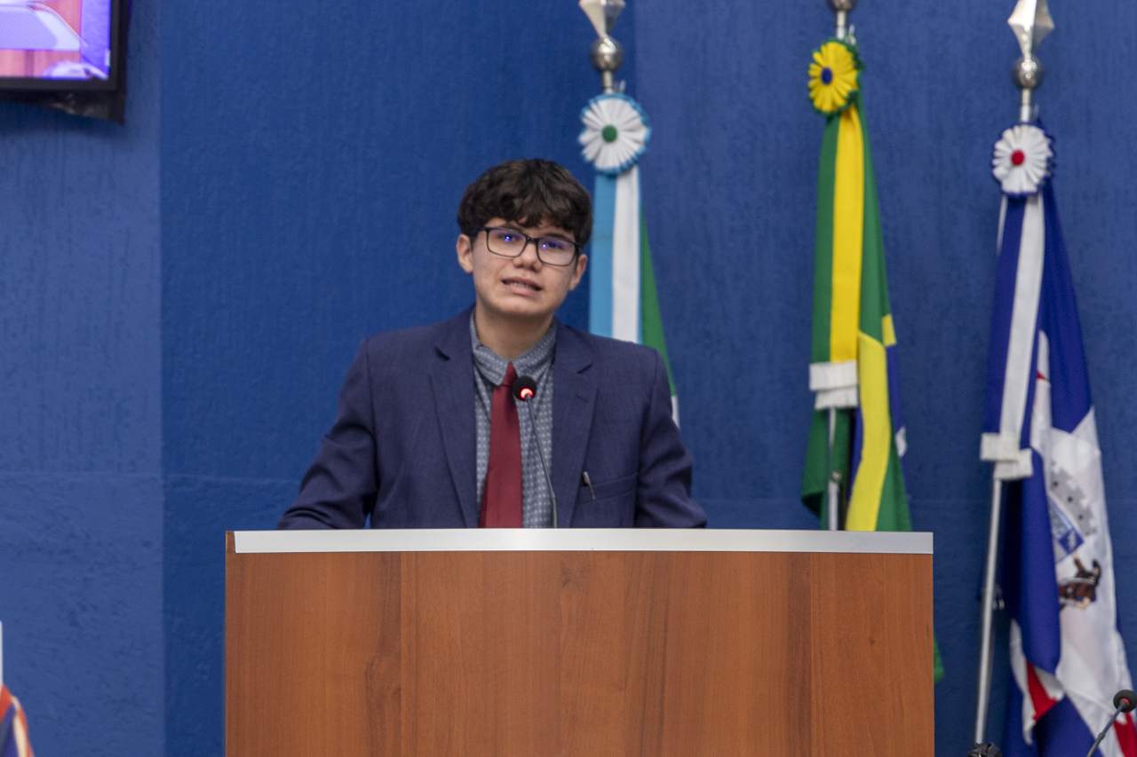 Jovens vereadores apresentam projetos de lei visando diagnóstico tardio do autismo e combate ao cyberbullying Jovens vereadores apresentam projetos de lei visando diagnóstico tardio do autismo e combate ao cyberbullying