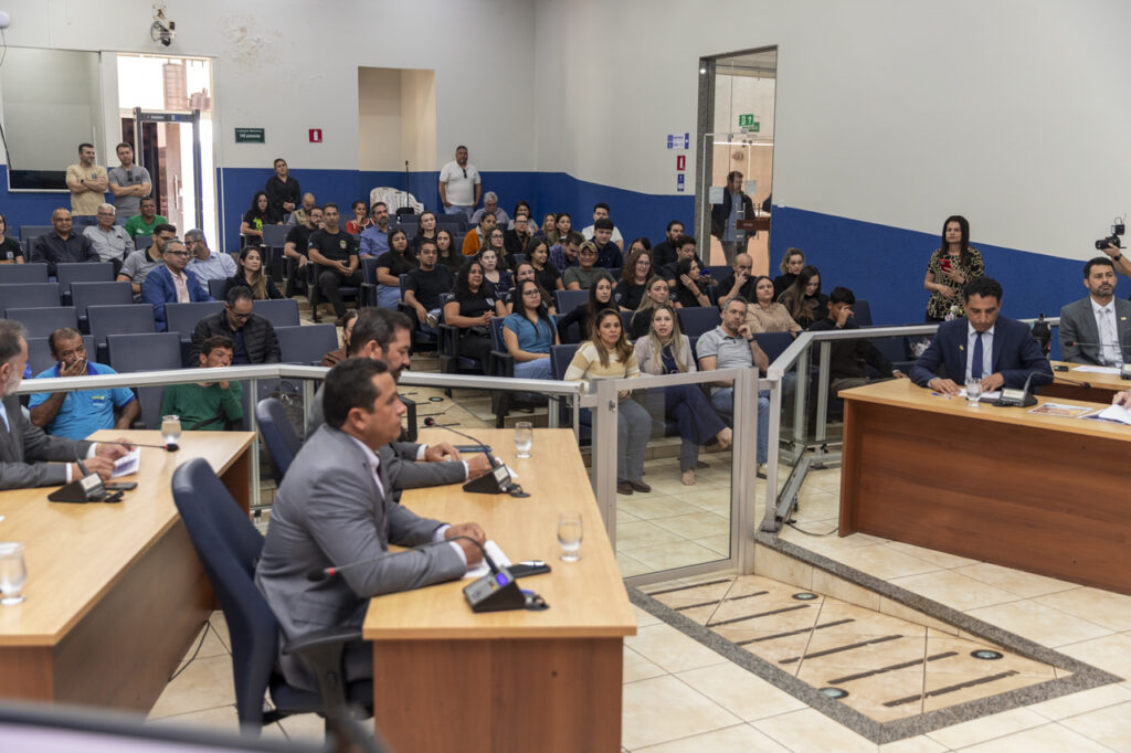 Investigadora da DAM é homenageada por ato de bravura que impediu possível feminicídio por lutador amador de MMA Investigadora da DAM é homenageada por ato de bravura que impediu possível feminicídio por lutador amador de MMA