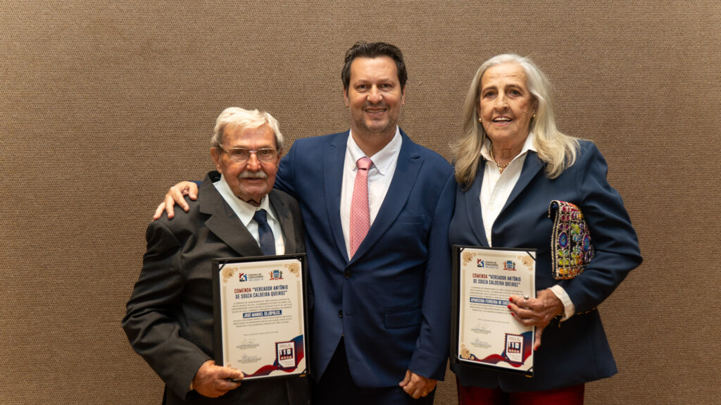 Uma noite para a história: Câmara Municipal celebra 110 anos com homenagens marcadas por emoção e reconhecimento