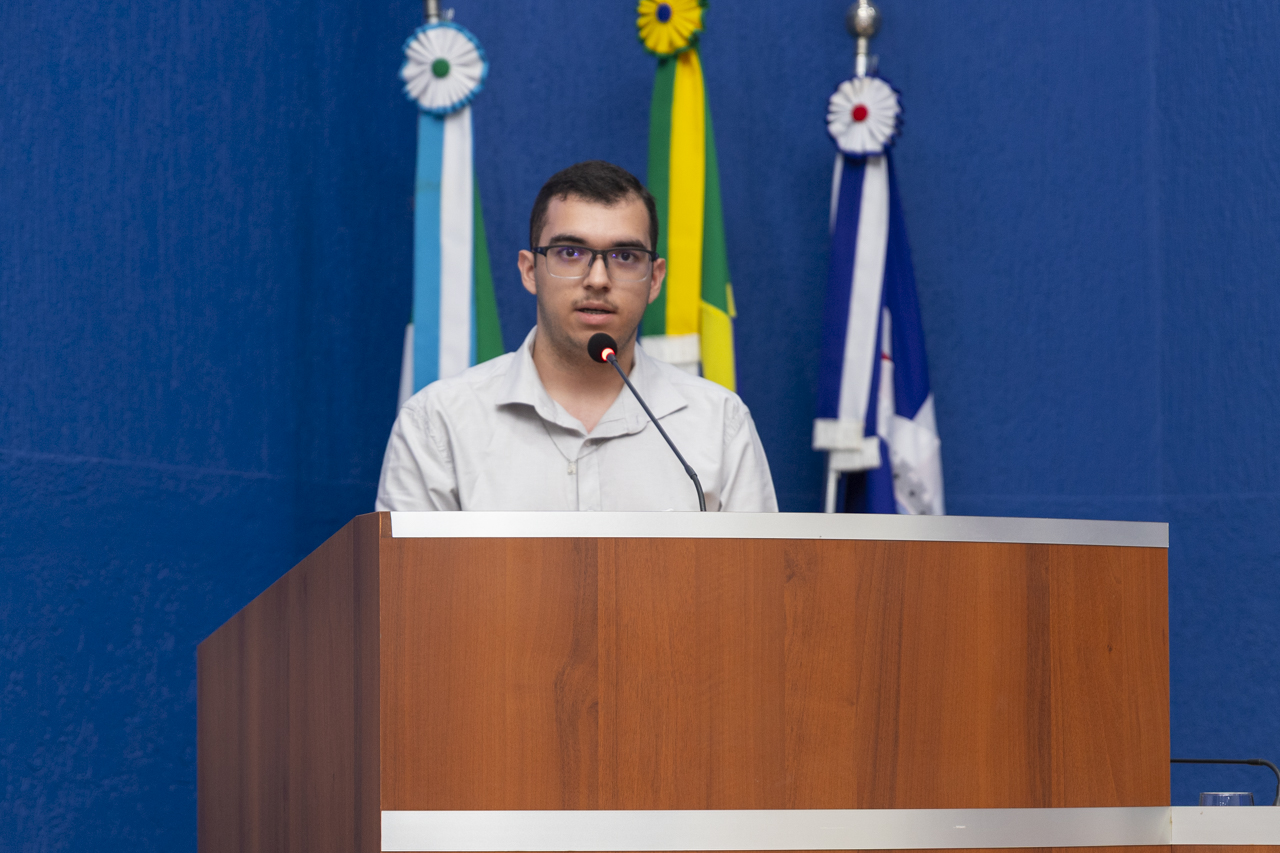 Jovens vereadores apresentam projetos de lei visando diagnóstico tardio do autismo e combate ao cyberbullying Jovens vereadores apresentam projetos de lei visando diagnóstico tardio do autismo e combate ao cyberbullying