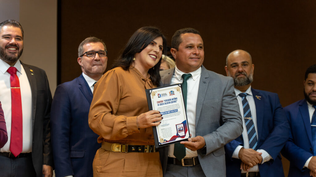 Uma noite para a história: Câmara Municipal celebra 110 anos com homenagens marcadas por emoção e reconhecimento