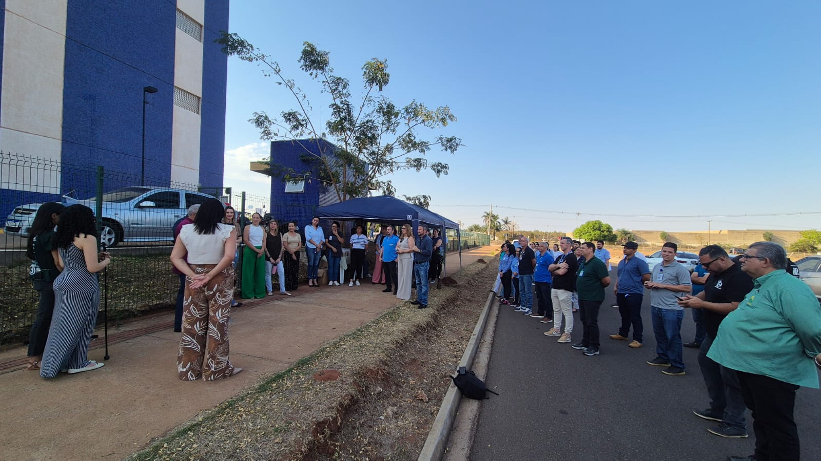 Hospital Regional da Costa Leste Magid Thomé realiza plantio de árvores pelo futuro sustentável
