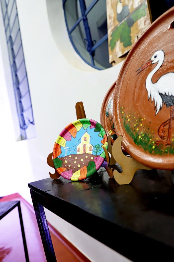 Diretoria de Cultura faz abertura oficial da exposição de artes “Bicho que Voa”