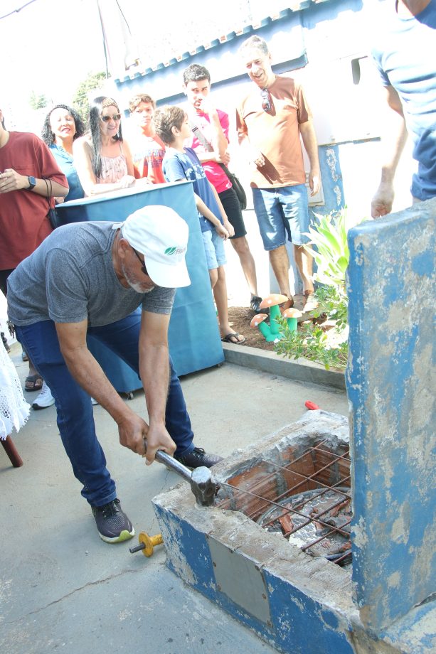 Dez Anos depois: Cápsula do Tempo é aberta e emociona comunidade da Escola Gentil Montalvão Dez Anos depois: Cápsula do Tempo é aberta e emociona comunidade da Escola Gentil Montalvão
