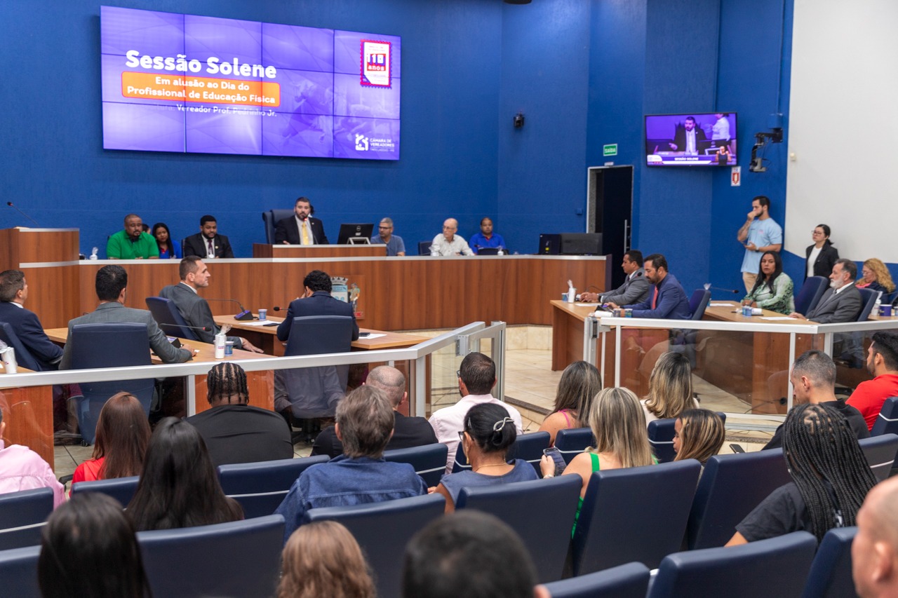 Vereadores realizam sessão solene alusiva ao Dia do Profissional de Educação Física Vereadores realizam sessão solene alusiva ao Dia do Profissional de Educação Física