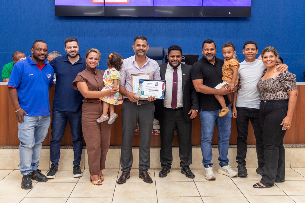 Vereadores realizam sessão solene alusiva ao Dia do Profissional de Educação Física Vereadores realizam sessão solene alusiva ao Dia do Profissional de Educação Física