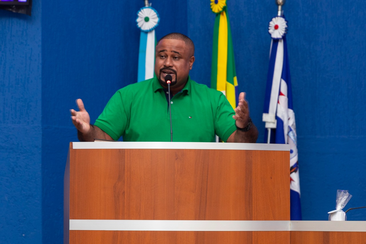 Vereadores realizam sessão solene alusiva ao Dia do Profissional de Educação Física Vereadores realizam sessão solene alusiva ao Dia do Profissional de Educação Física