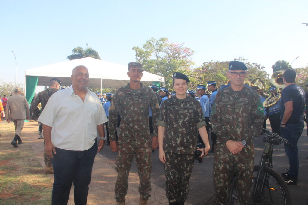 Três Lagoas celebra Independência com grandioso desfile cívico na Lagoa Maior Três Lagoas celebra Independência com grandioso desfile cívico na Lagoa Maior
