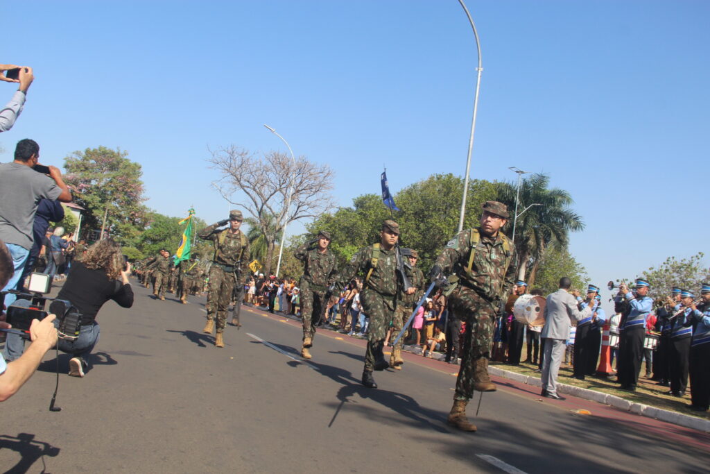 Três Lagoas celebra Independência com grandioso desfile cívico na Lagoa Maior Três Lagoas celebra Independência com grandioso desfile cívico na Lagoa Maior