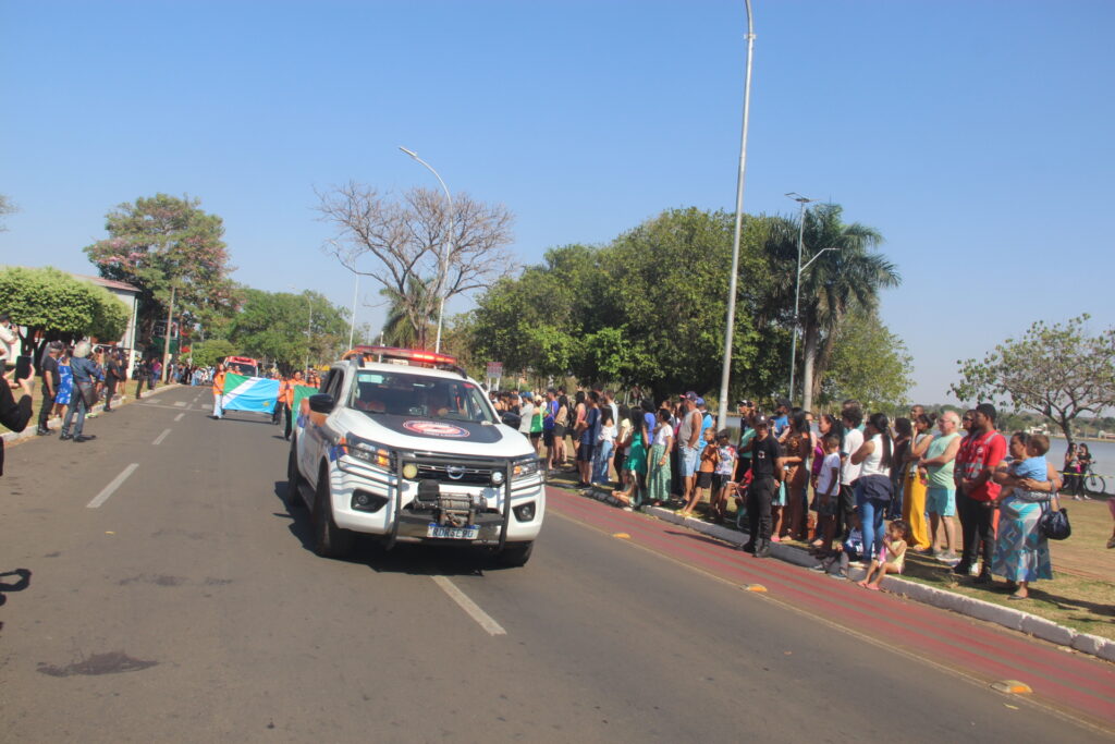 Três Lagoas celebra Independência com grandioso desfile cívico na Lagoa Maior Três Lagoas celebra Independência com grandioso desfile cívico na Lagoa Maior