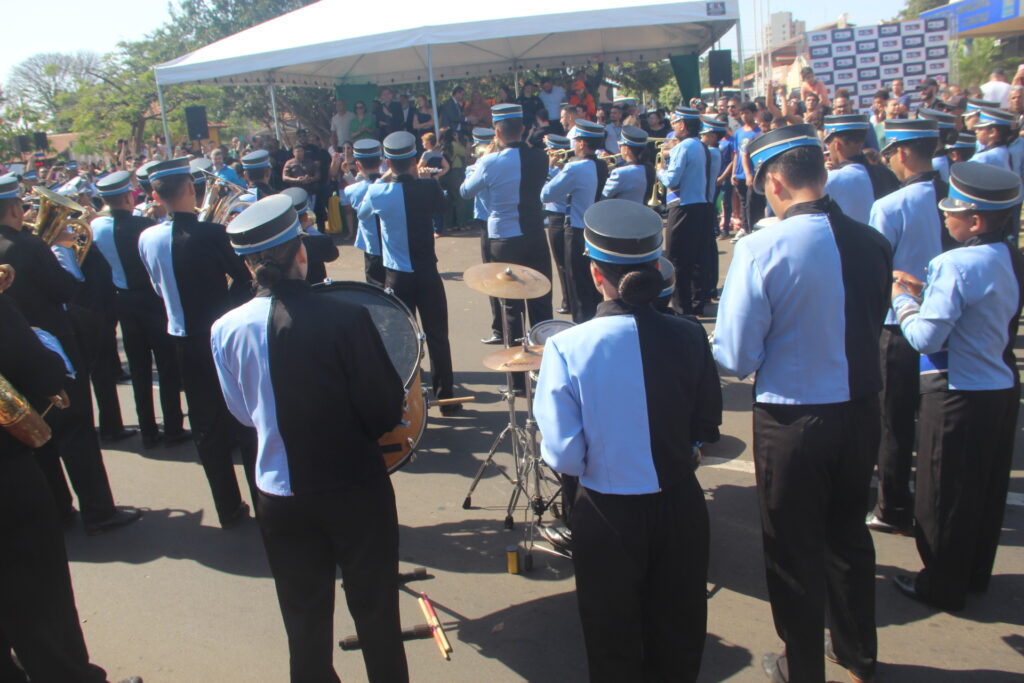 Três Lagoas celebra Independência com grandioso desfile cívico na Lagoa Maior Três Lagoas celebra Independência com grandioso desfile cívico na Lagoa Maior