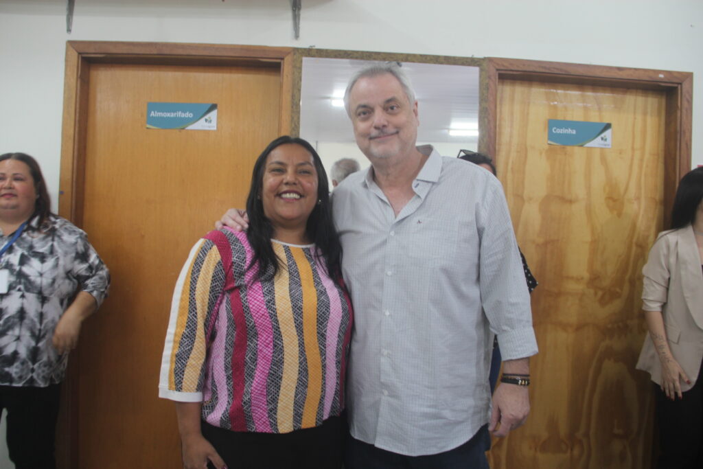 Emoção e renovação: Centro de Convivência “Tia Nega” é entregue revitalizado à comunidade