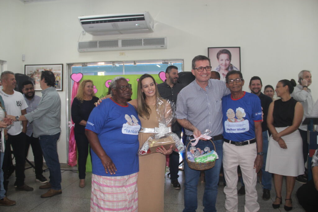 Emoção e renovação: Centro de Convivência “Tia Nega” é entregue revitalizado à comunidade