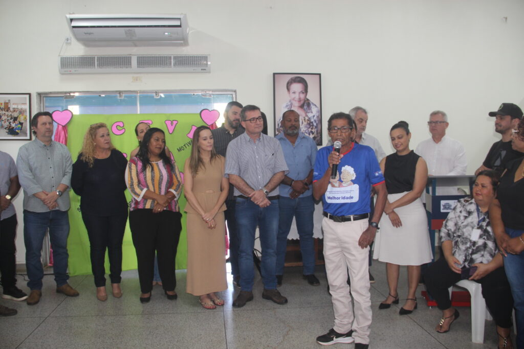 Emoção e renovação: Centro de Convivência “Tia Nega” é entregue revitalizado à comunidade