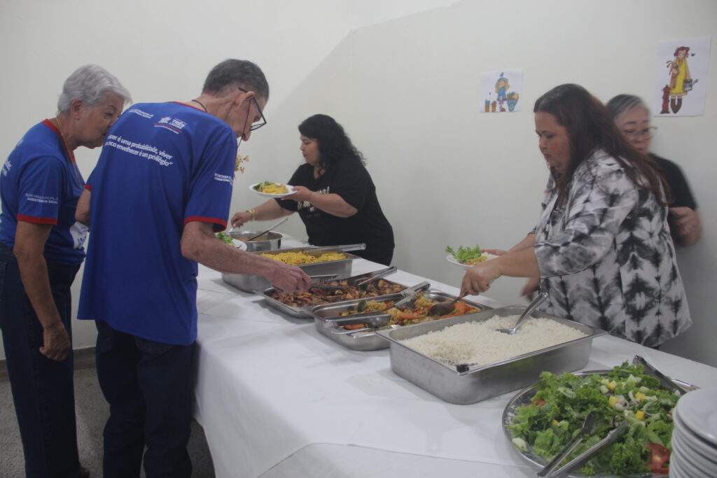 Emoção e renovação: Centro de Convivência “Tia Nega” é entregue revitalizado à comunidade