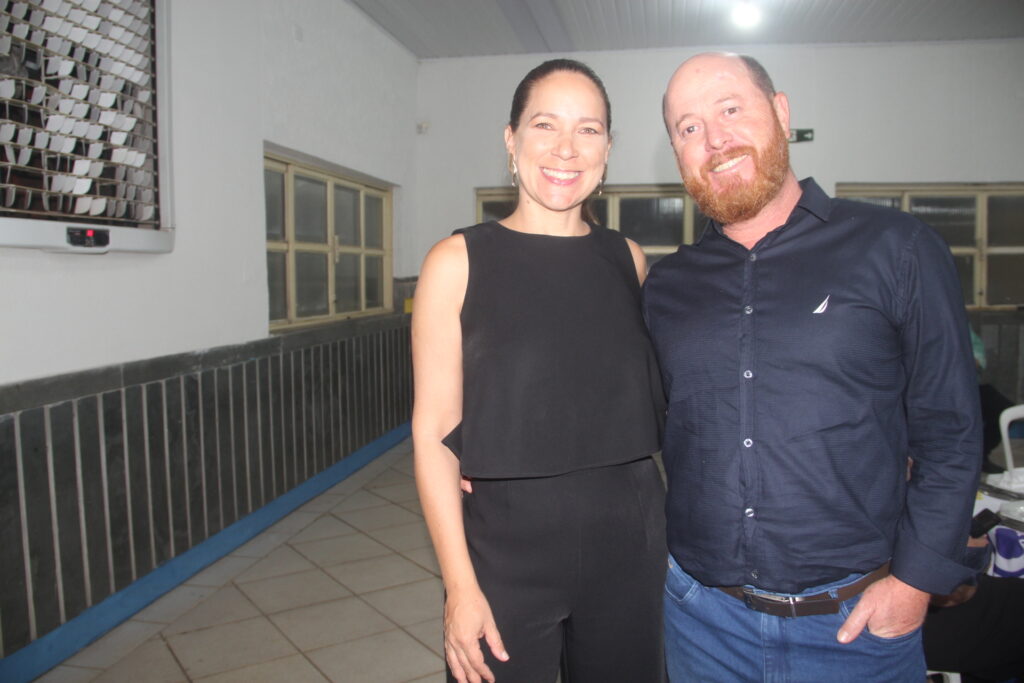 Lions Clube empossa novo presidente em cerimônia marcada por emoção e compromisso com a comunidade