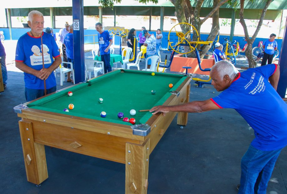 Entrega da revitalização do SCFV “Tia Nega” teve festa para os idosos