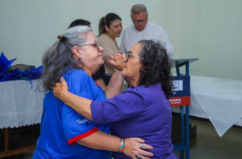 Entrega da revitalização do SCFV “Tia Nega” teve festa para os idosos