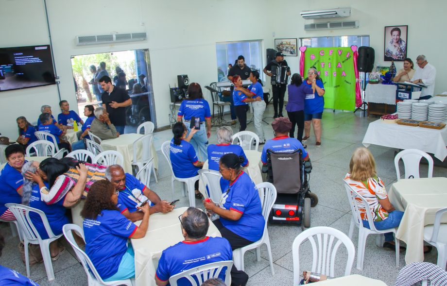 Entrega da revitalização do SCFV “Tia Nega” teve festa para os idosos