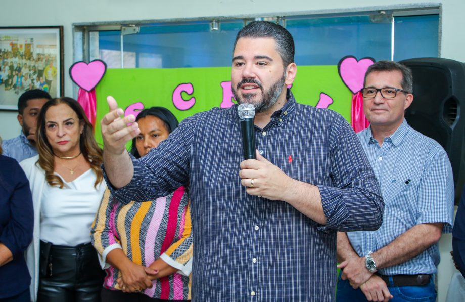 Entrega da revitalização do SCFV “Tia Nega” teve festa para os idosos