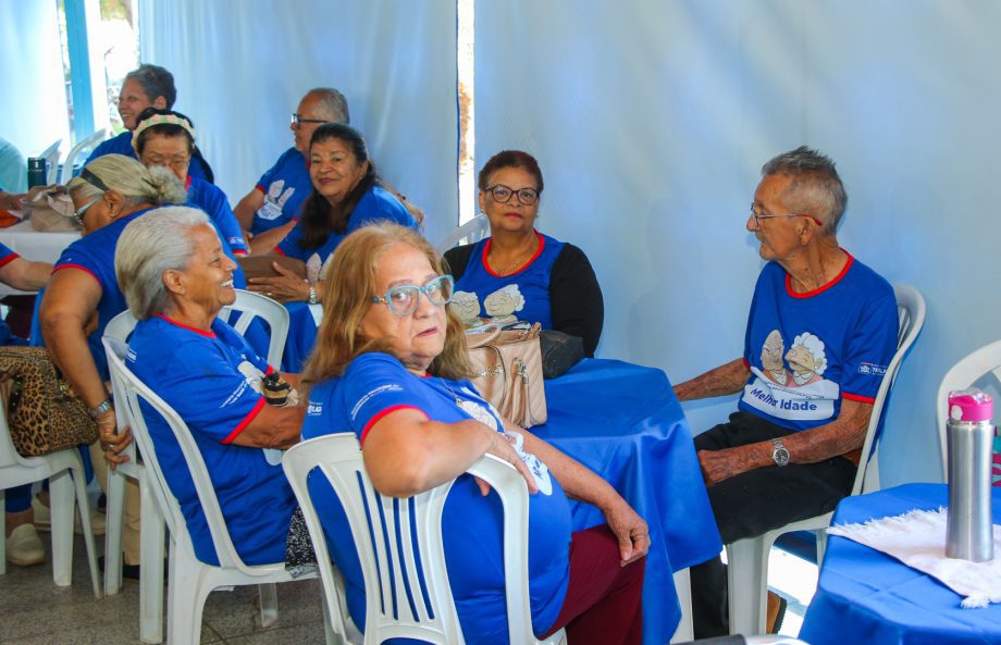 Entrega da revitalização do SCFV “Tia Nega” teve festa para os idosos