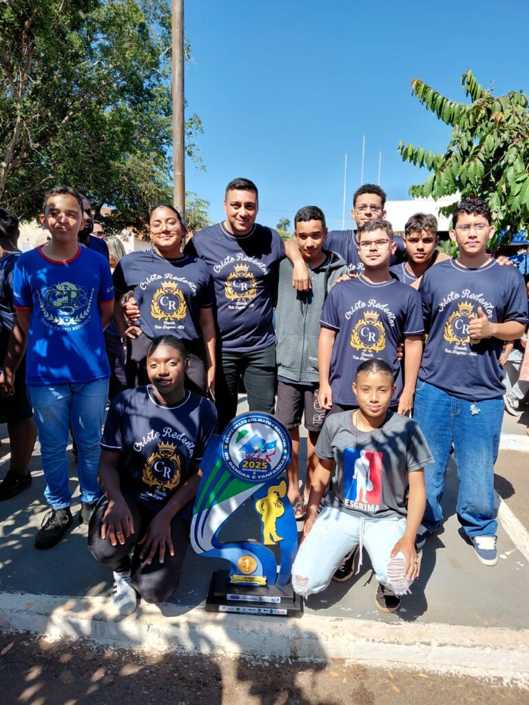 Bi-campeã Estadual 2025, Banda Marcial Cristo Redentor é recebida com carreata em Três Lagoas Bi-campeã Estadual 2025, Banda Marcial Cristo Redentor é recebida com carreata em Três Lagoas