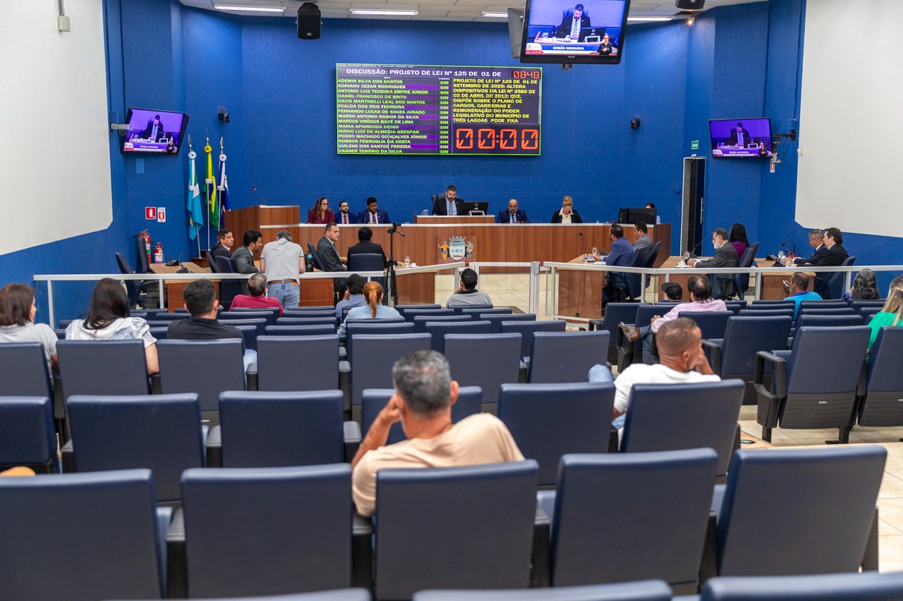 Vereadores realizam sessão solene alusiva ao Dia do Profissional de Educação Física Vereadores realizam sessão solene alusiva ao Dia do Profissional de Educação Física