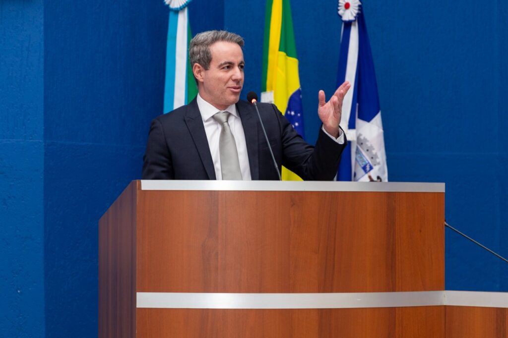 Câmara debate direitos, benefícios do esporte e laserterapia para autistas