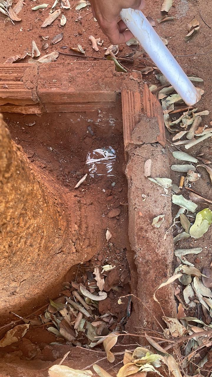 Polícia Civil prende duas pessoas e apreende um menor por tráfico de drogas em Aparecida do Taboado Polícia Civil prende duas pessoas e apreende um menor por tráfico de drogas em Aparecida do Taboado