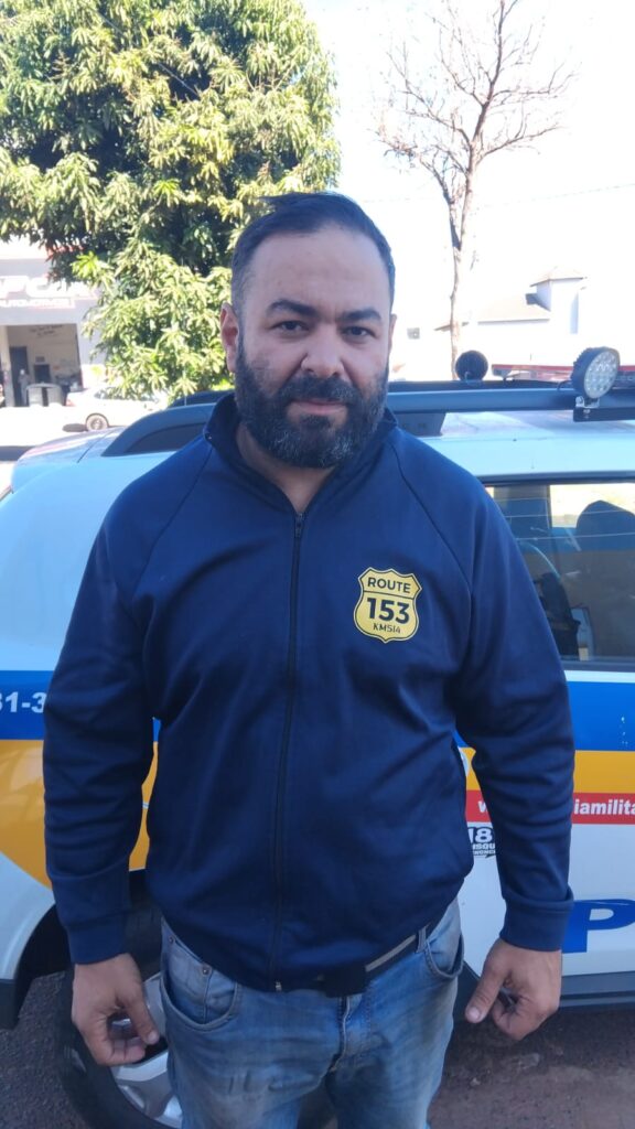 Polícia Militar Rodoviária de MS recupera carreta roubada em outro estado, e motorista é libertado após cárcere privado Polícia Militar Rodoviária de MS recupera carreta roubada em outro estado, e motorista é libertado após cárcere privado