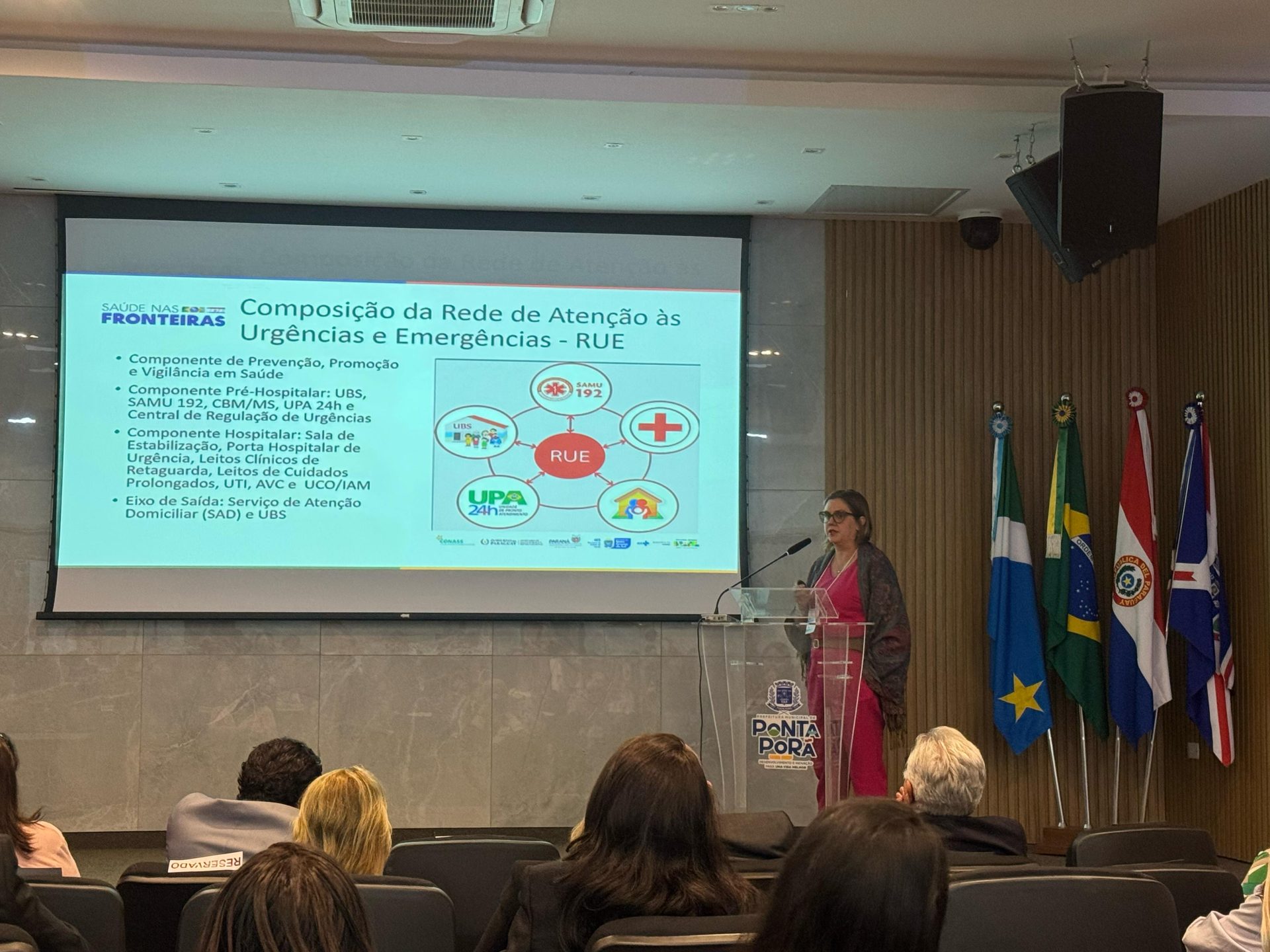 Hospitais têm até a próxima terça-feira para aderir à nova política hospitalar do Governo de MS Hospitais têm até a próxima terça-feira para aderir à nova política hospitalar do Governo de MS